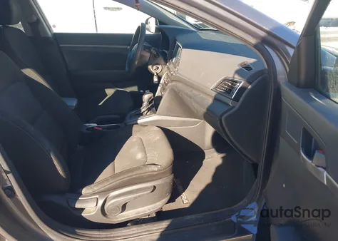 2018 Hyundai Elantra Se из США, поврежденный, VIN 5NPD74LF3JH396837